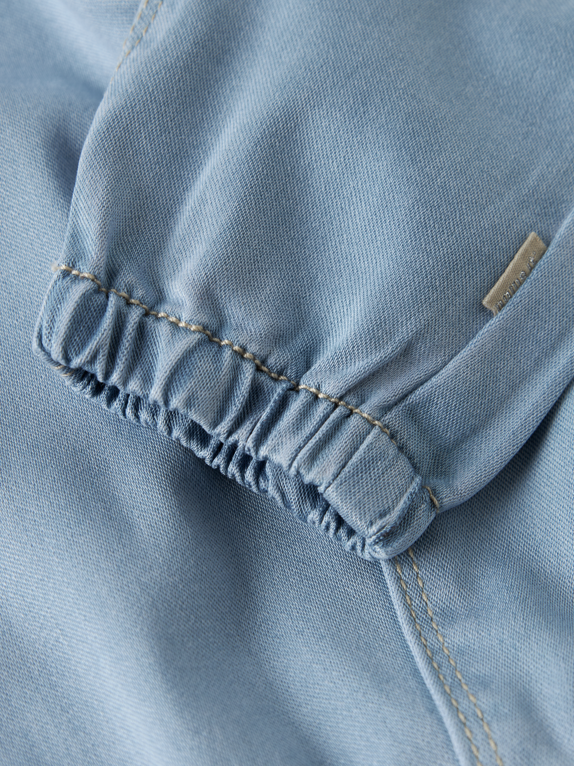 model_shot-detail